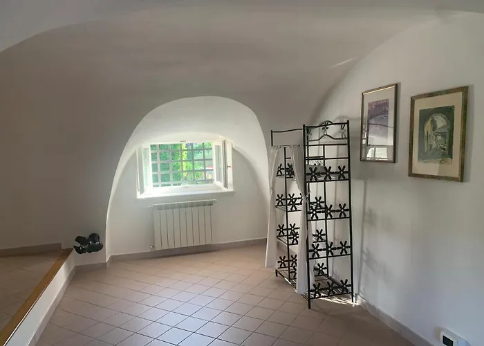 Il Nido Di Chloe Cod. Citra 011027-lt-0239 * Sarzana